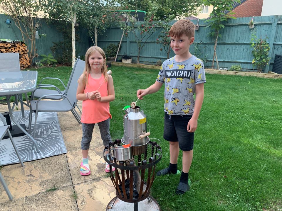 The kids wanted to toast some marsh mellows before bed, so what more perfect way than to get the Kelly Kettle out. Me and the wife had a nice cup of tea.